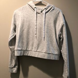 Cropped hoodie
